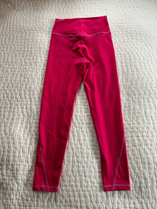J.Crew Active High-Waisted 7/8 Leggings in Vibrant Pink Size Small - Picture 3 of 8